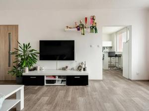 Prodej bytu 3+1, Hustopeče, Větrná, 74 m2