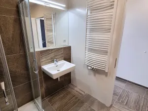Pronájem bytu 1+kk, Praha - Třebonice, Thomasova, 30 m2