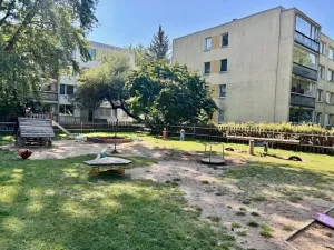 Pronájem bytu 3+kk, Praha - Střížkov, Harrachovská, 60 m2