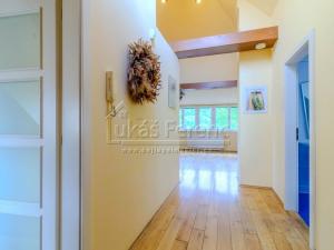 Pronájem atypického bytu, Praha - Zbraslav, Šůrova, 142 m2