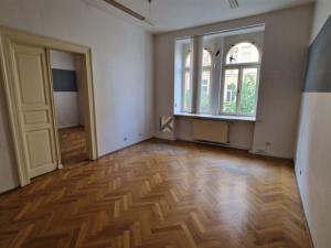 Pronájem kanceláře, Praha, Čermákova, 170 m2
