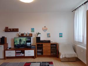 Prodej bytu 3+1, Mikulov, Pod Strání, 77 m2