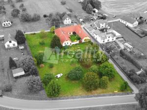 Prodej zemědělské usedlosti, Černovice - Vackov, 425 m2