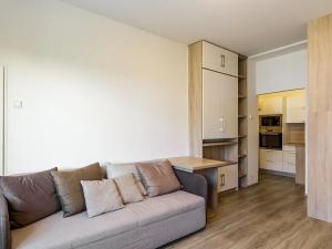 Pronájem bytu 1+kk, Praha - Michle, Počátecká, 29 m2