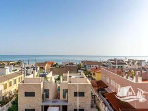 Prodej bytu 4+kk, Torrevieja, Španělsko, 64 m2