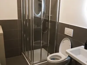 Prodej kanceláře, Praha - Holešovice, Pplk. Sochora, 98 m2