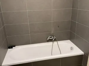 Prodej kanceláře, Praha - Holešovice, Pplk. Sochora, 98 m2
