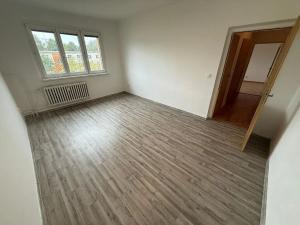 Prodej bytu 2+1, Karviná, tř. Těreškovové, 54 m2