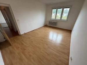 Prodej bytu 2+1, Karviná, tř. Těreškovové, 54 m2