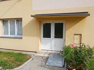 Prodej bytu 3+1, Ostrov, Severní, 69 m2