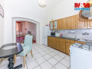 Prodej činžovního domu, Kutná Hora - Kutná Hora-Vnitřní Město, Václavské náměstí, 250 m2
