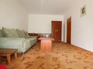 Pronájem bytu 1+1, Brno - Lesná, Halasovo náměstí, 33 m2