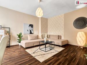 Prodej bytu 2+kk, Dalovice, Májová, 55 m2