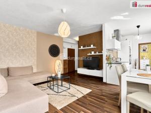 Prodej bytu 2+kk, Dalovice, Májová, 55 m2