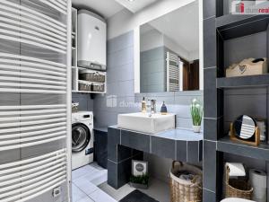 Prodej bytu 2+kk, Dalovice, Májová, 55 m2