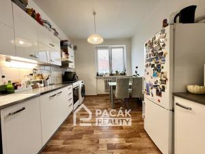 Prodej bytu 3+1, Přáslavice, 69 m2