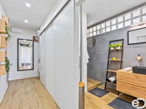 Prodej bytu 2+1, Hradec Králové, třída SNP, 57 m2