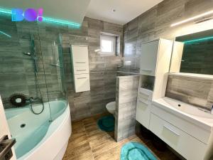 Prodej rodinného domu, Dětmarovice, 280 m2