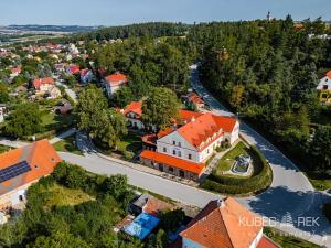 Prodej ubytování, Chotoviny, Táborská, 2200 m2