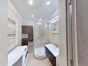 Prodej bytu 3+1, Počátky, Sídliště, 74 m2