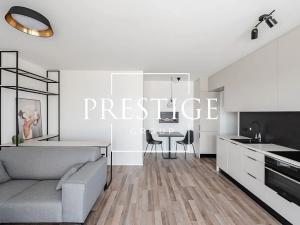 Pronájem bytu 1+kk, Praha, Zvěřinova, 39 m2