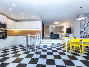 Prodej bytu 1+kk, Praha - Karlín, U Mlýnského kanálu, 80 m2