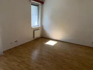 Pronájem bytu 2+kk, Praha, Meteorologická, 57 m2