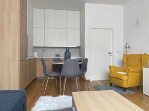 Pronájem bytu 1+kk, Pardubice, Smetanovo náměstí, 39 m2