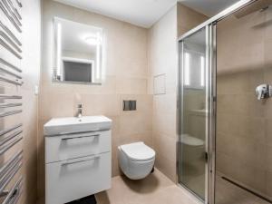 Pronájem bytu 2+kk, Praha - Smíchov, Na Valentince, 48 m2