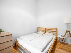 Pronájem bytu 2+kk, Praha - Smíchov, Na Valentince, 48 m2