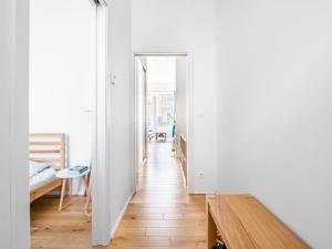 Pronájem bytu 2+kk, Praha - Smíchov, Na Valentince, 48 m2