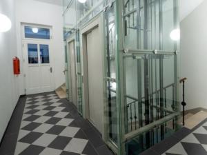 Pronájem bytu 2+kk, Praha - Smíchov, Na Valentince, 48 m2