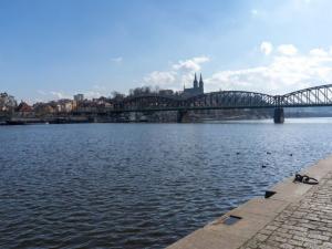 Pronájem bytu 2+kk, Praha - Smíchov, Na Valentince, 48 m2