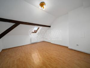 Prodej bytu 3+1, Praha - Bubeneč, Na výšinách, 77 m2