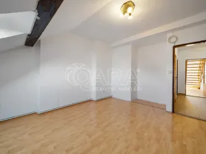 Prodej bytu 3+1, Praha - Bubeneč, Na výšinách, 77 m2