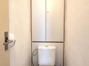 Prodej bytu 2+1, Praha - Dejvice, U dejvického rybníčku, 52 m2