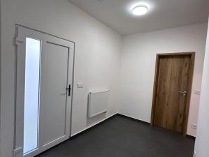 Prodej rodinného domu, Močovice, 70 m2