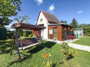 Prodej zahrady, Spořice, 379 m2