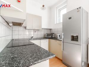 Prodej obchodního prostoru, Praha - Strašnice, Úvalská, 590 m2