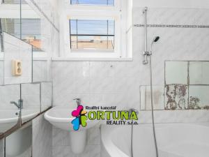 Prodej bytu 3+kk, České Budějovice - České Budějovice 3, Fr. Hrubína, 81 m2