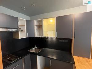 Prodej bytu 1+kk, Praha - Modřany, Levského, 29 m2