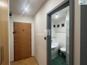 Prodej bytu 1+kk, Praha - Modřany, Levského, 29 m2