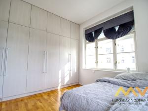 Pronájem bytu 2+kk, Hradec Králové, Ulrichovo náměstí, 50 m2