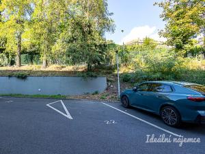 Pronájem bytu 1+kk, Praha - Vinohrady, Perucká, 26 m2