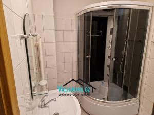 Pronájem výrobních prostor, Skaštice, 110 m2