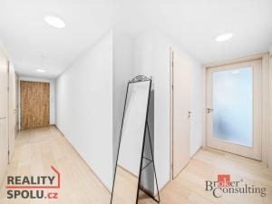 Prodej bytu 4+kk, Praha - Modřany, Vrátnická, 111 m2