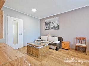 Pronájem bytu 2+1, Brno, Ečerova, 61 m2