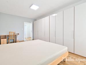 Pronájem bytu 2+1, Brno, Ečerova, 61 m2