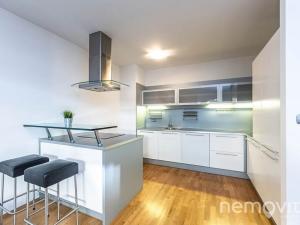 Pronájem bytu 2+kk, Praha - Hlubočepy, Wassermannova, 47 m2