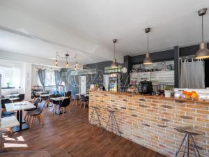 Pronájem restaurace, Praha - Holešovice, U studánky, 53 m2